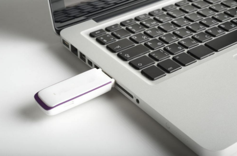 U盘安装Win7旗舰版找不到设备驱动程序怎么解决